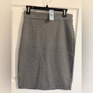 Ann Taylor 6P houndstooth skirt NWT